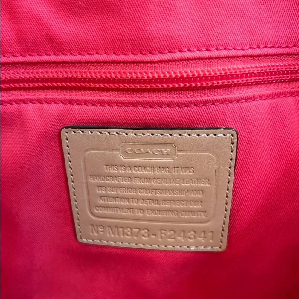 Coach Park Metro leather tote pomegranate pink EUC - Picture 9 of 16